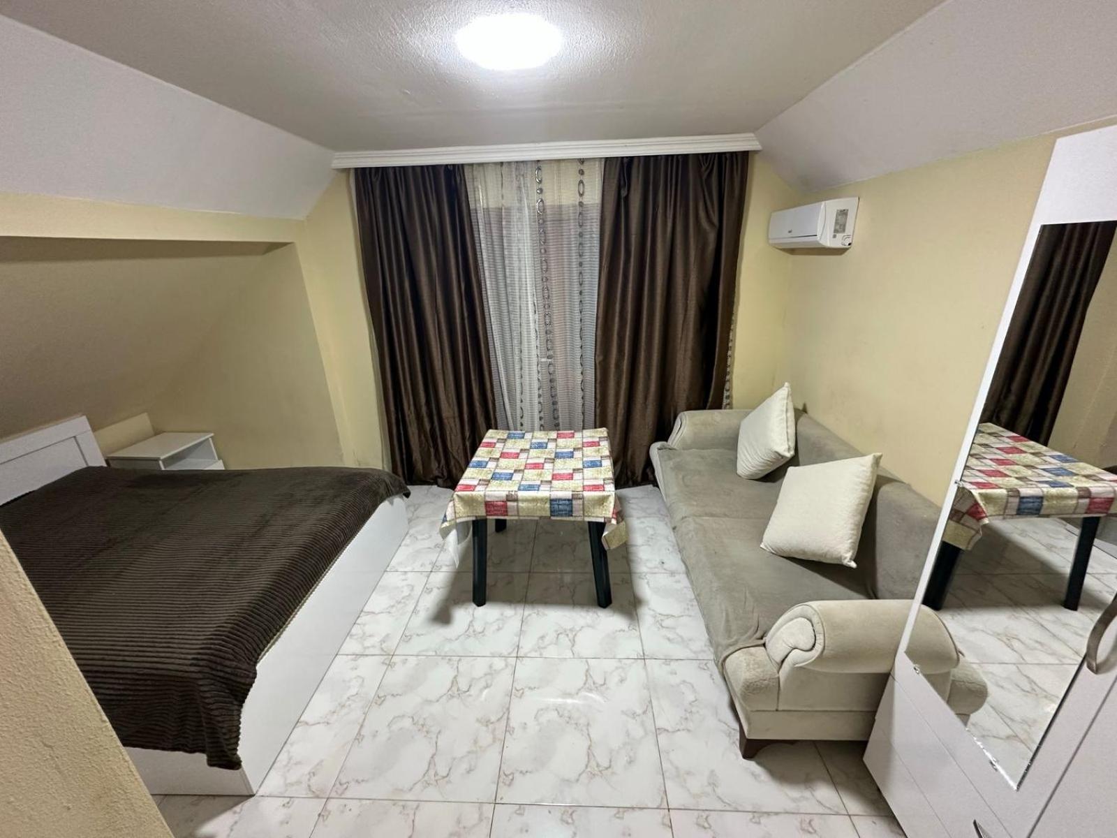 Guest House "Sulo" Kobuleti Habitación foto